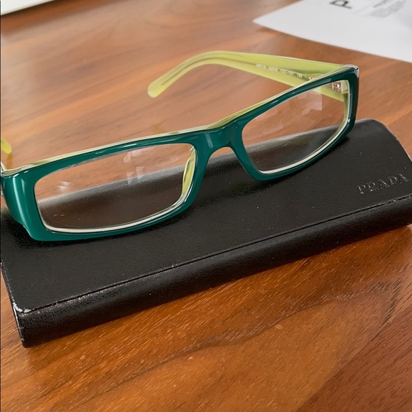 Like new Prada glasses - Picture 1 of 4